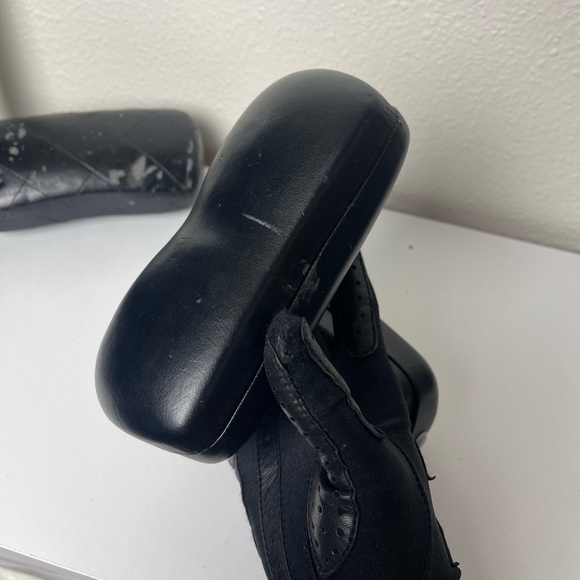 Preloved CHANEL Sunglasses Case CC Chain - Picture 6 of 8